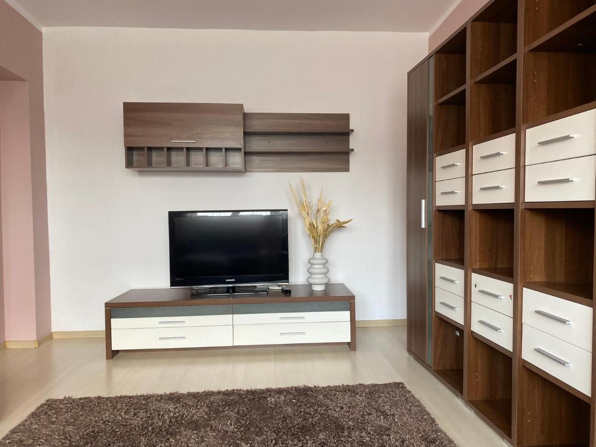 דירות Sfântu-Gheorghe Sendy Apartman 2 מראה חיצוני תמונה
